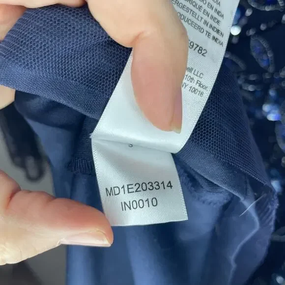 Aidan Mattox Sequined Beaded Long Sleeve Gown Navy Size 10 - Picture 13 of 15